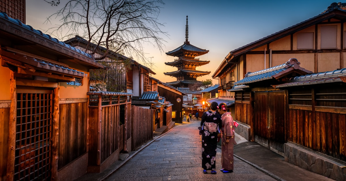 Japan Travel Guide