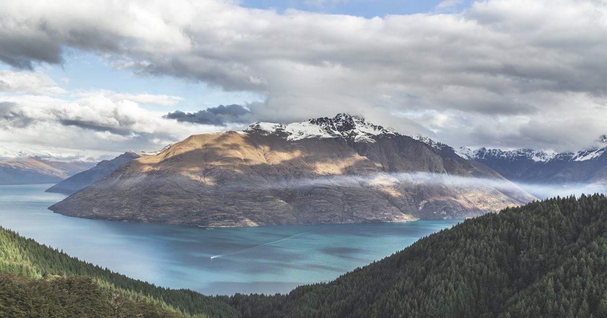 New Zealand Adventure Guide
